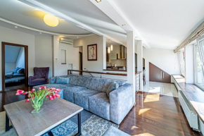 Grand Apt with air conditioning
